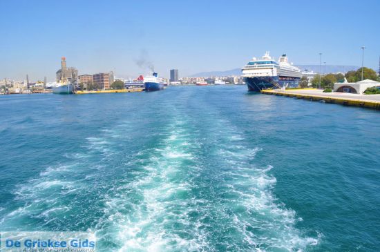 De haven van Piraeus